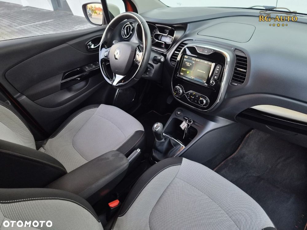 Renault Captur - 26