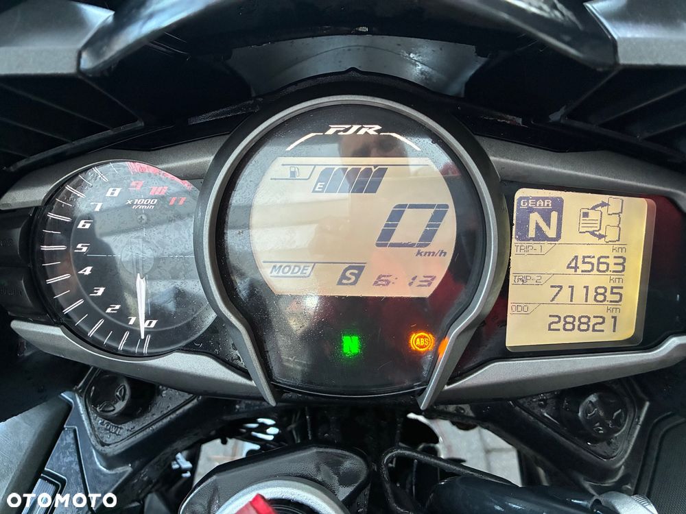 Yamaha FJR - 3