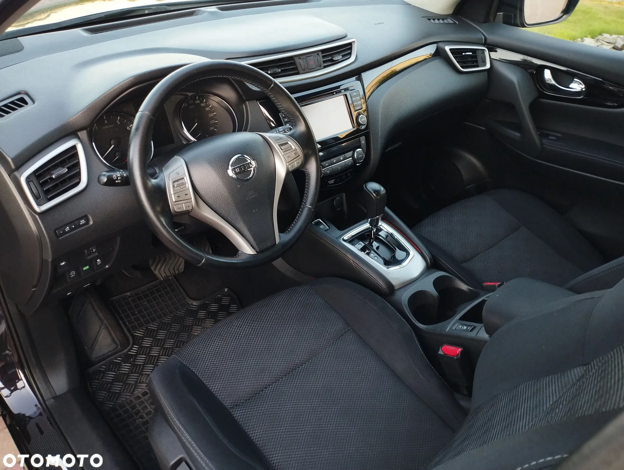 Nissan Qashqai 1.2 DIG-T Xtronic TEKNA - 11