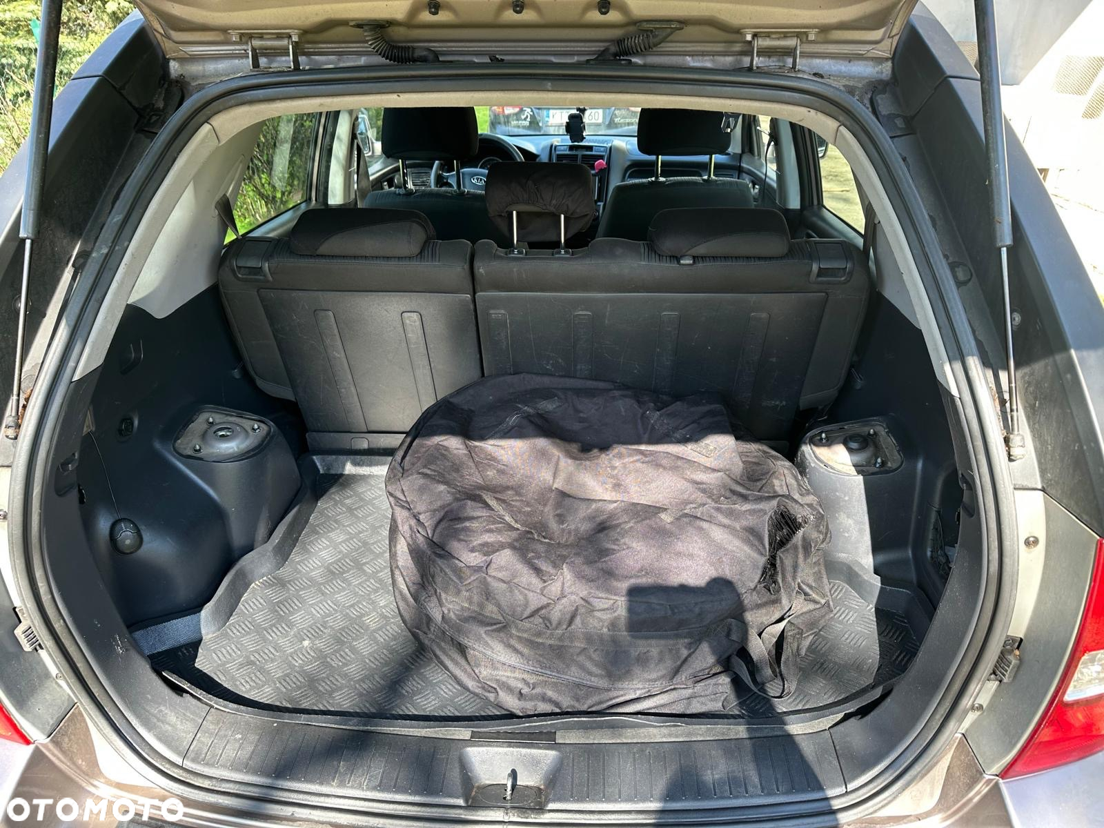 Kia Sportage - 8