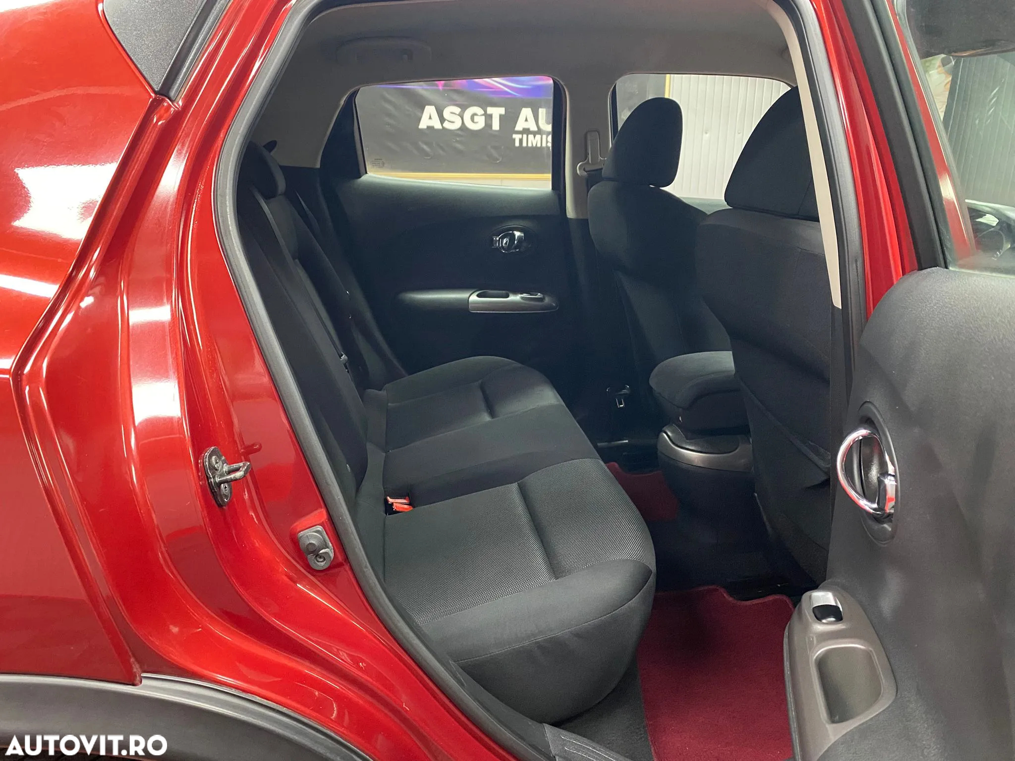 Nissan Juke - 16