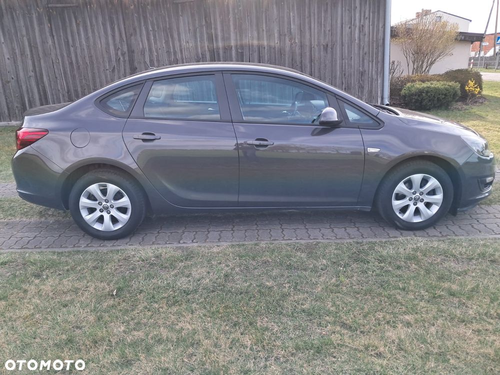 Opel Astra 1.6 Business - 7