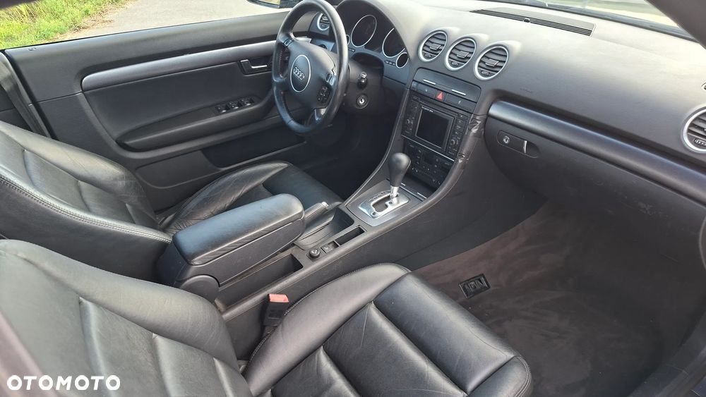 Audi A4 Cabrio - 9