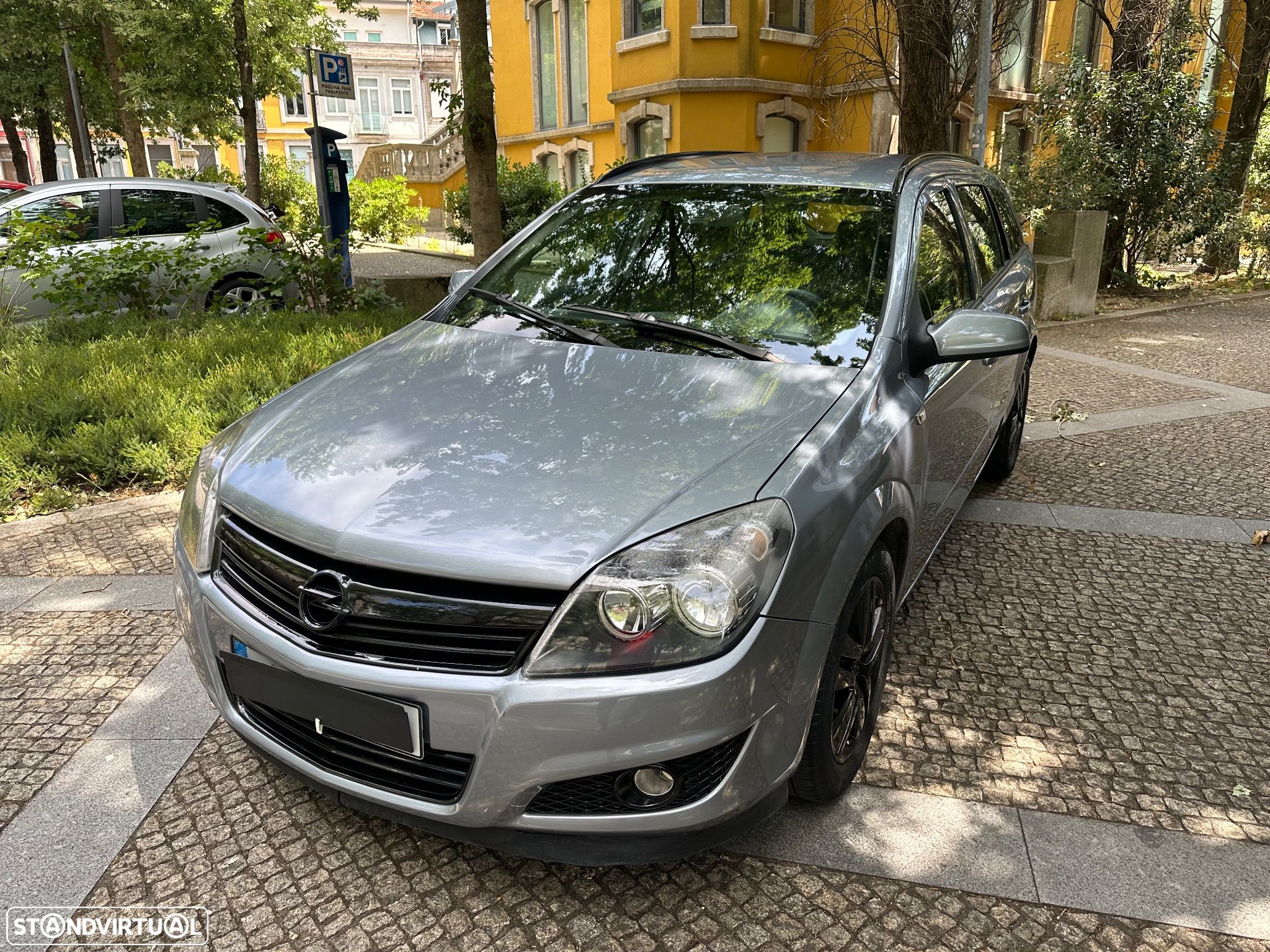 Opel Astra Caravan 1.3 CDTi Cosmo - 1