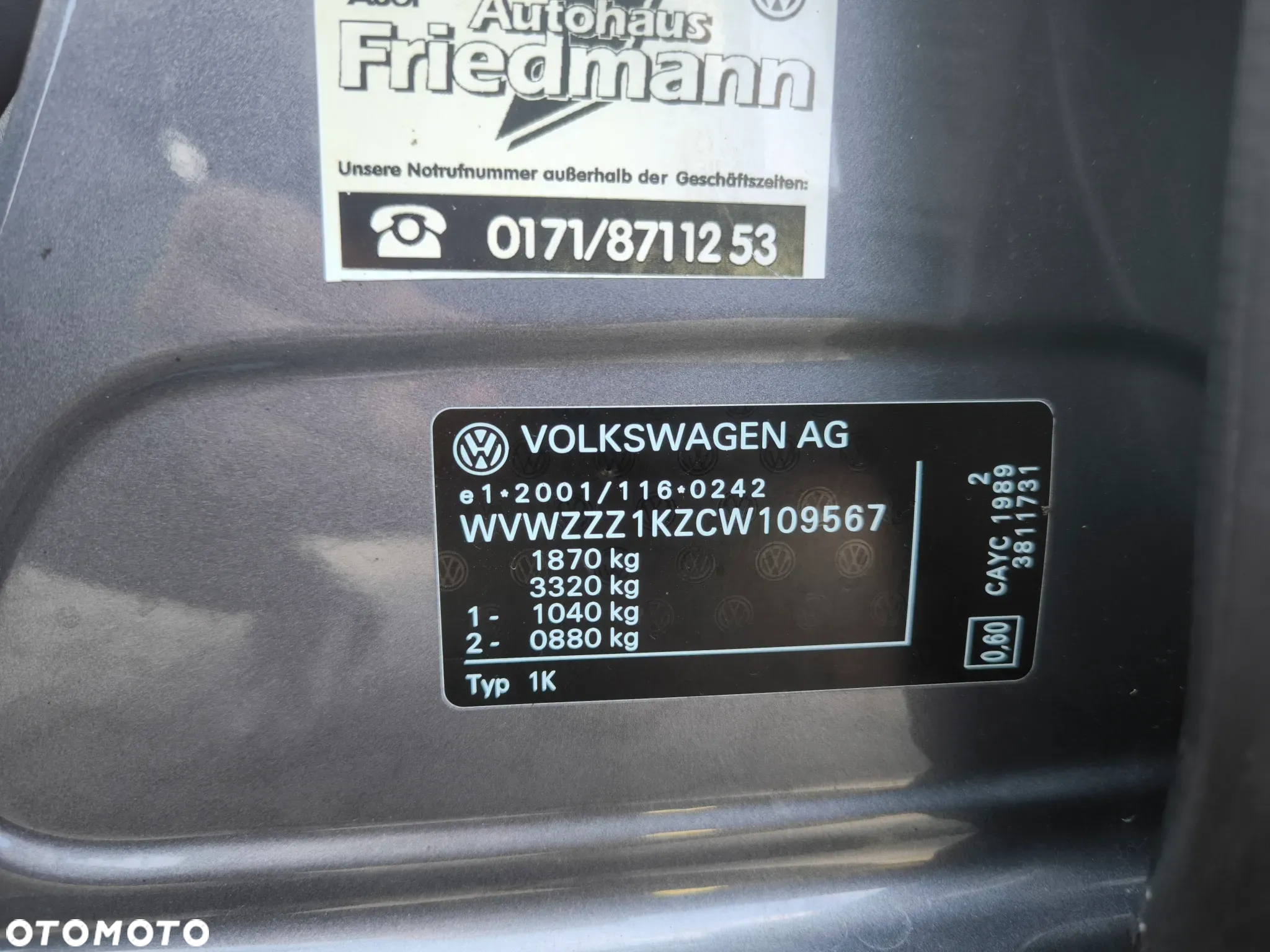 Volkswagen Golf 1.6 TDI DPF BlueMotion Technology Style - 17
