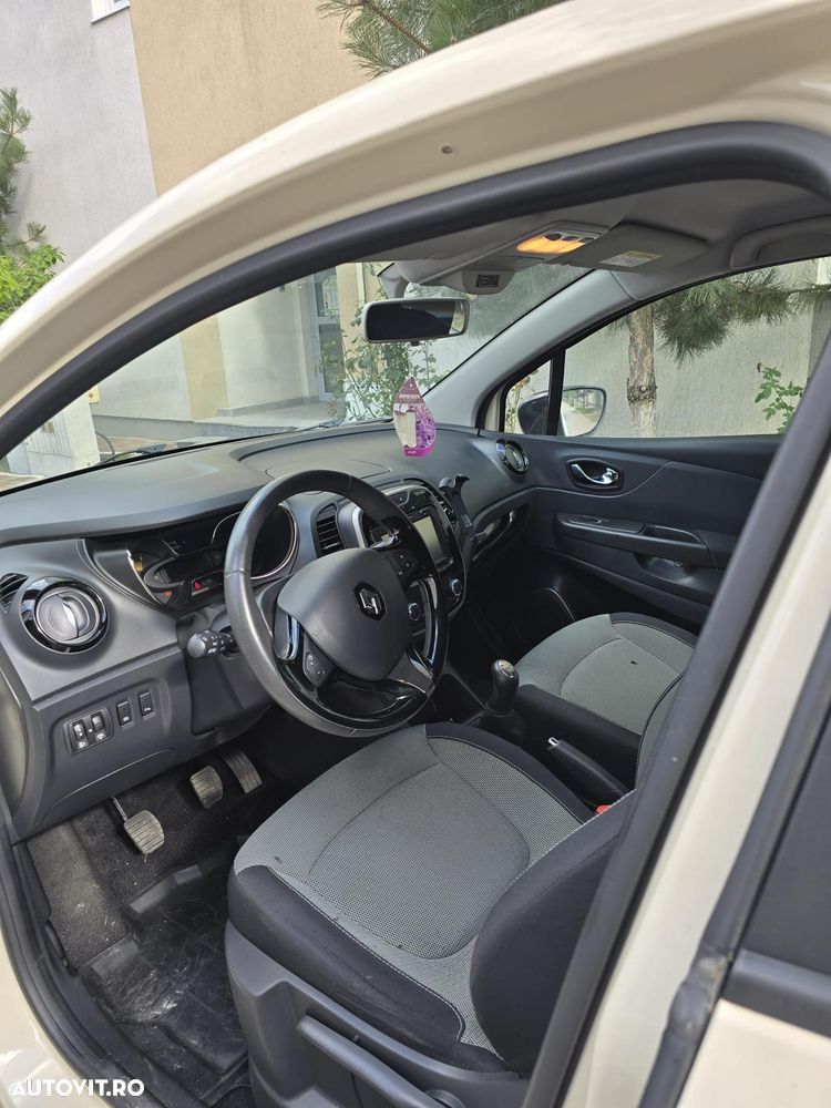 Renault Captur TCe Turbo Stop/Start Authentique - 7