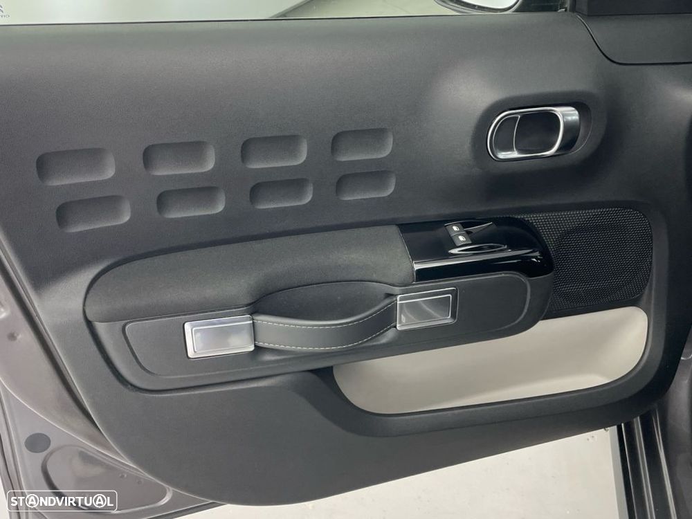 Citroën C3 1.2 PureTech C-Series - 17