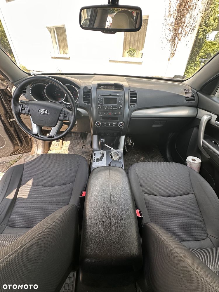 Kia Sorento 2.2 CRDi Voyage 2WD - 9