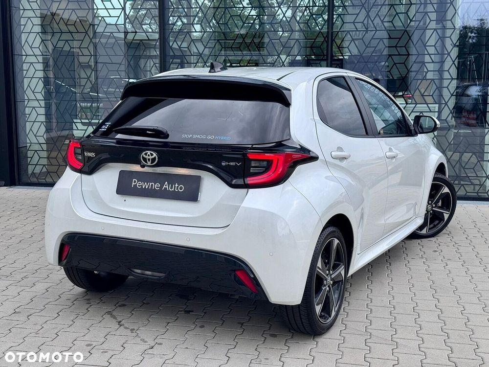 Toyota Yaris Hybrid 1.5 Executive - 12