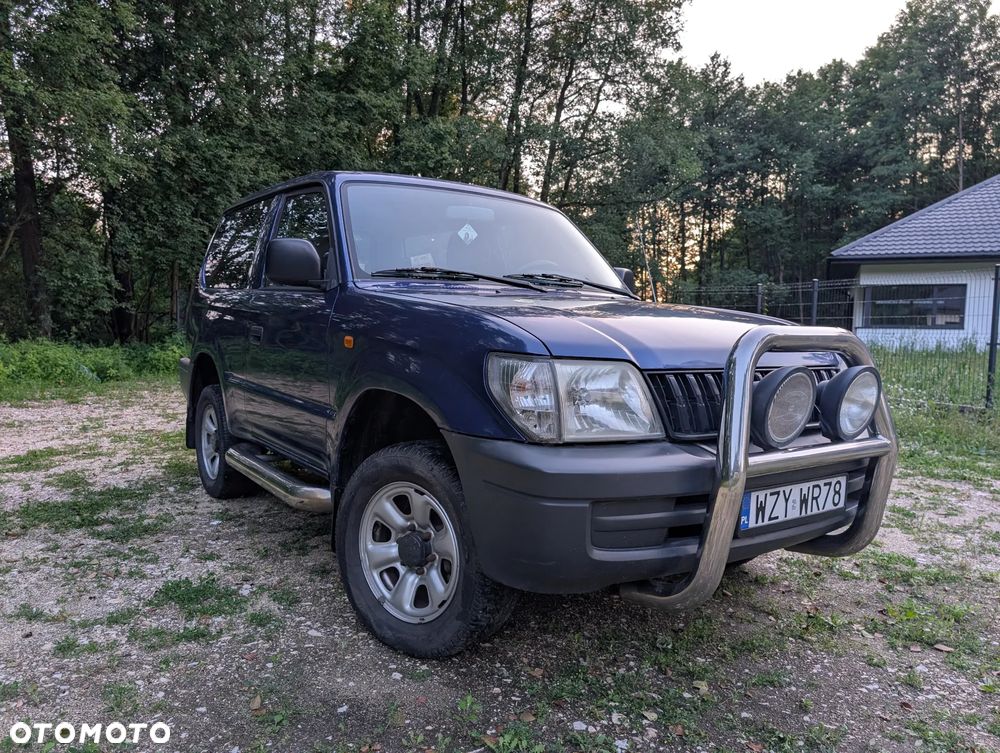 Toyota Land Cruiser - 2