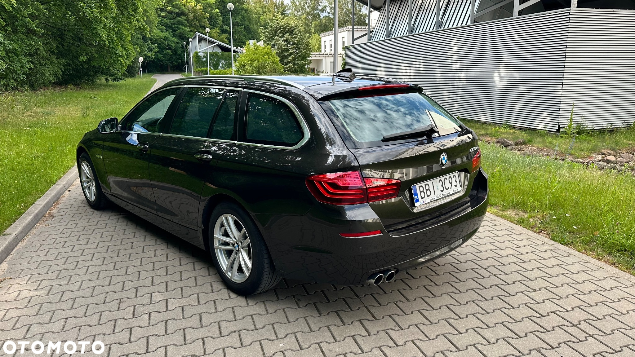 BMW Seria 5 520d Touring - 4
