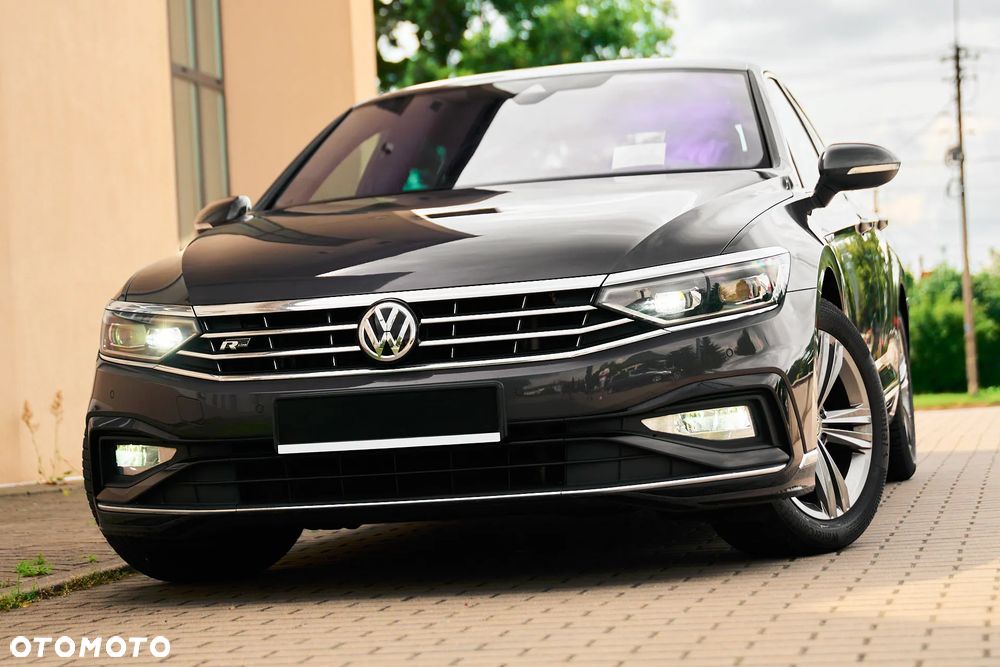 Volkswagen Passat 1.5 TSI EVO Highline DSG - 1