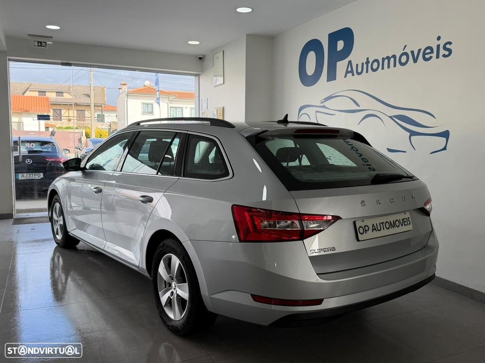 Skoda Superb Break 2.0 TDI Ambition DSG - 3