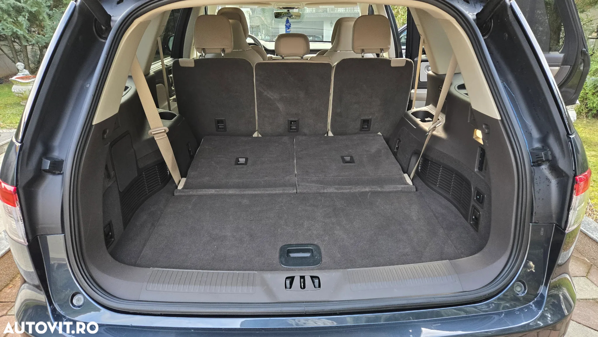 Lincoln Aviator - 9