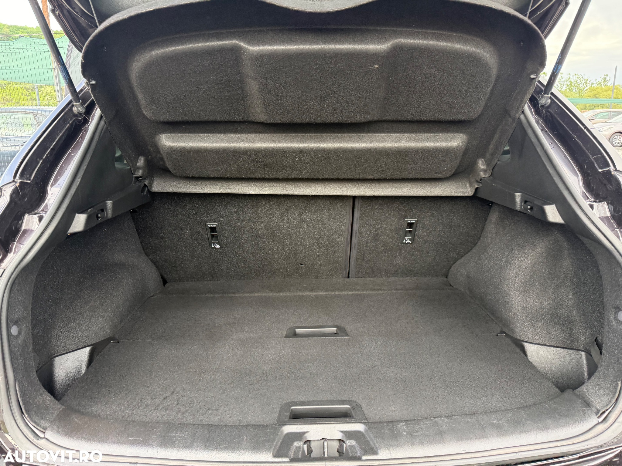 Nissan Qashqai 1.2 DIG-T TEKNA - 25