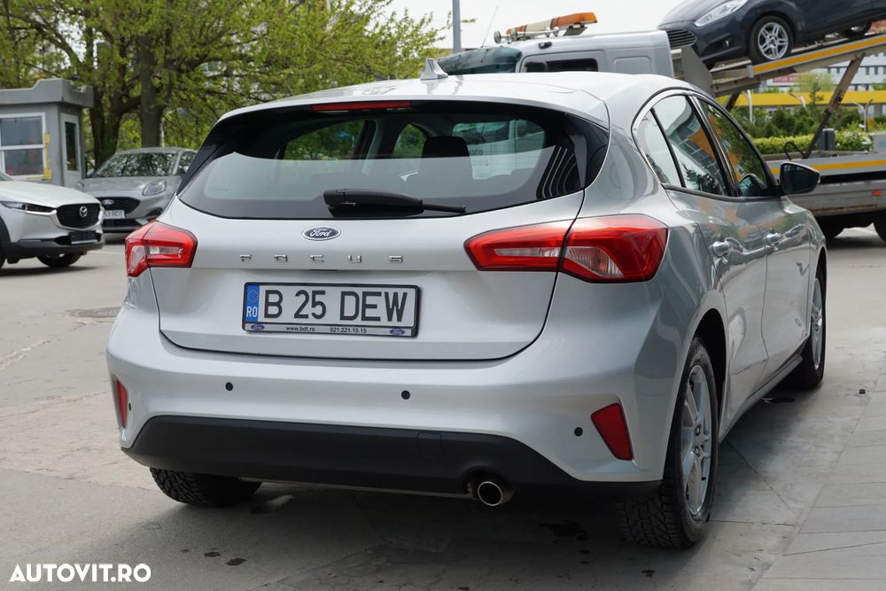Ford Focus - 6