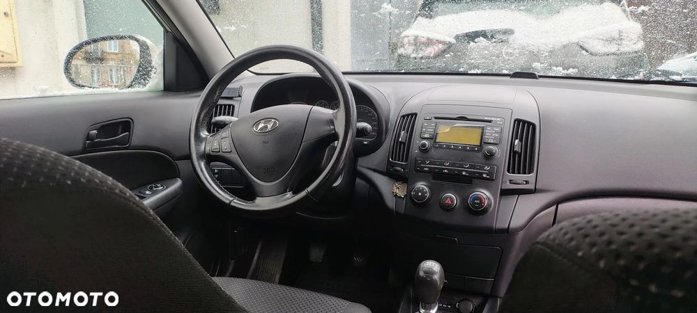 Hyundai i30 1.4 Base - 10