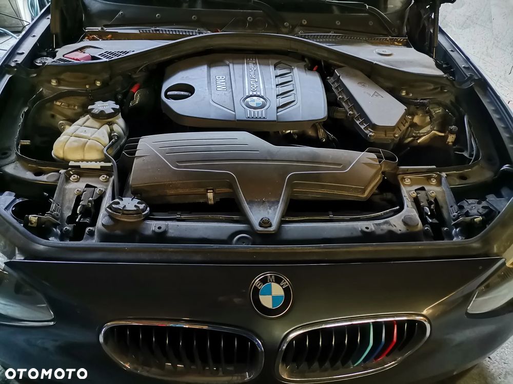 BMW Seria 1 114d Sport Line - 21
