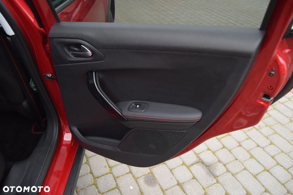 Peugeot 2008 PureTech 130 Stop&Start GT-Line Edition - 25