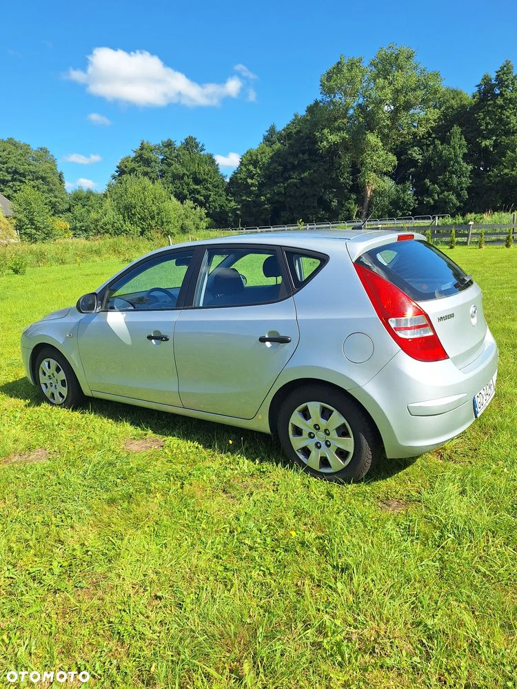Hyundai i30 1.4 Base - 3