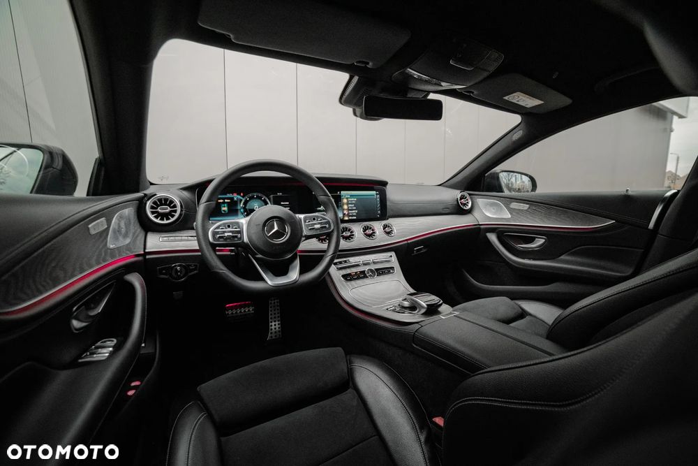Mercedes-Benz CLS 400 d 4Matic 9G-TRONIC AMG Line - 17