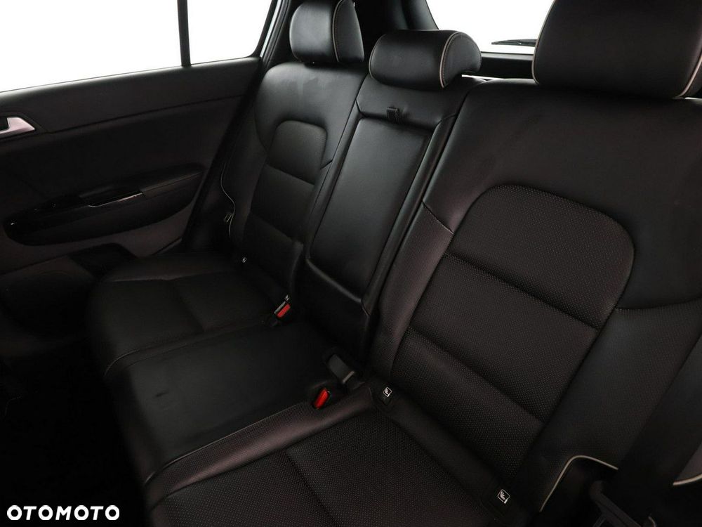 Kia Sportage 2,0 CRDI AWD GT Line - 17