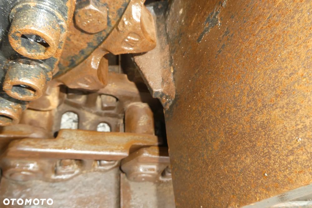 Caterpillar M 318F Z NIEMIEC TRZY ŁYŻKI - 18