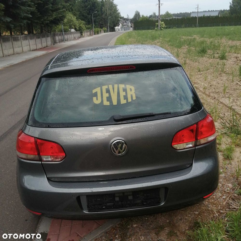 Volkswagen Golf - 5