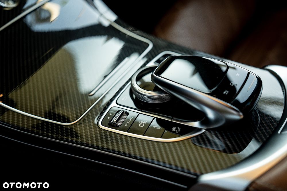 Mercedes-Benz Klasa C 450 AMG 4-Matic 7G-TRONIC - 18