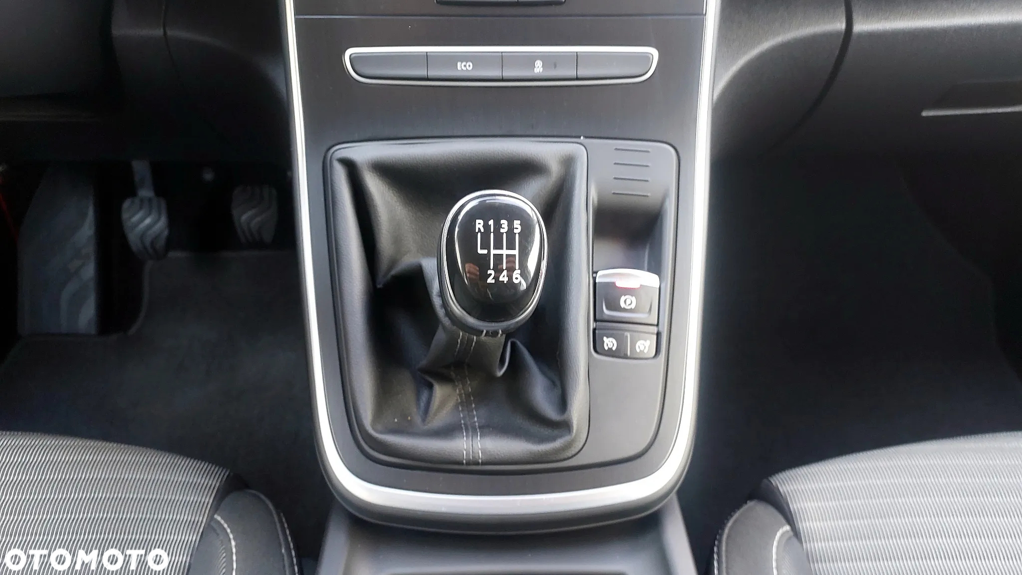 Renault Scenic 1.2 TCe Energy Life EU6 - 21