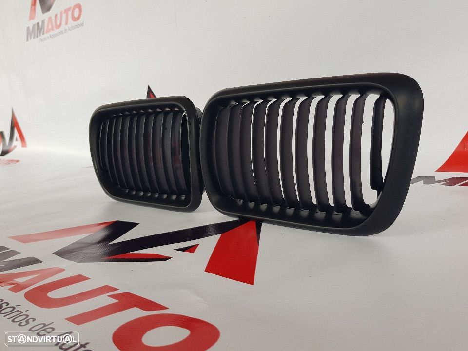 Grelhas Frontais BMW E36 Facelift Preto Matte - 2