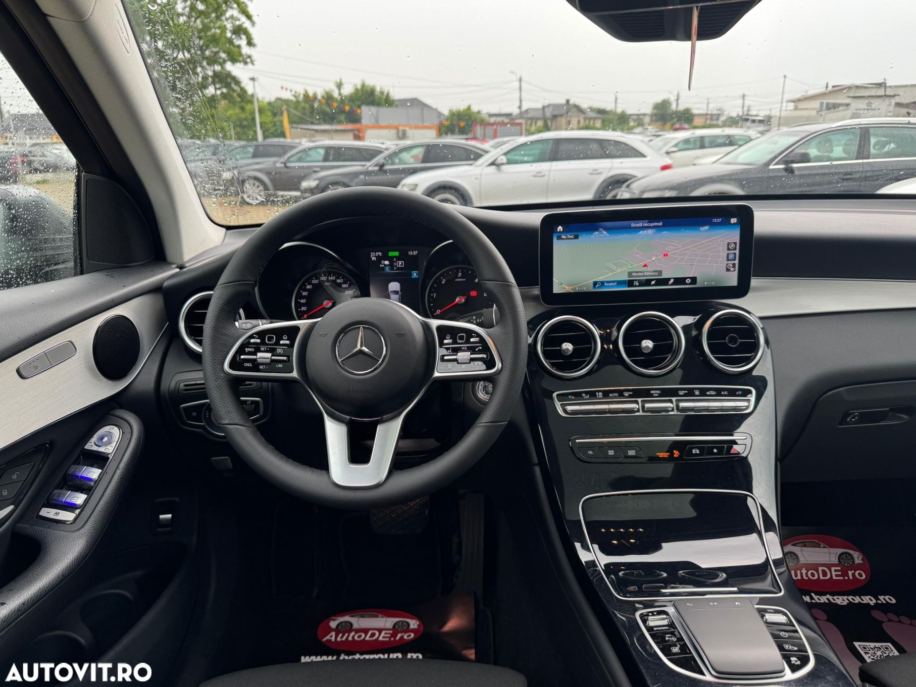 Mercedes-Benz GLC - 10