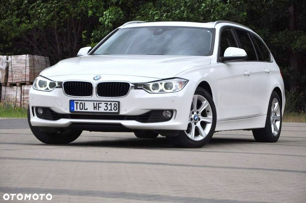 BMW Seria 3 330d xDrive Blue Performance Luxury Line - 6