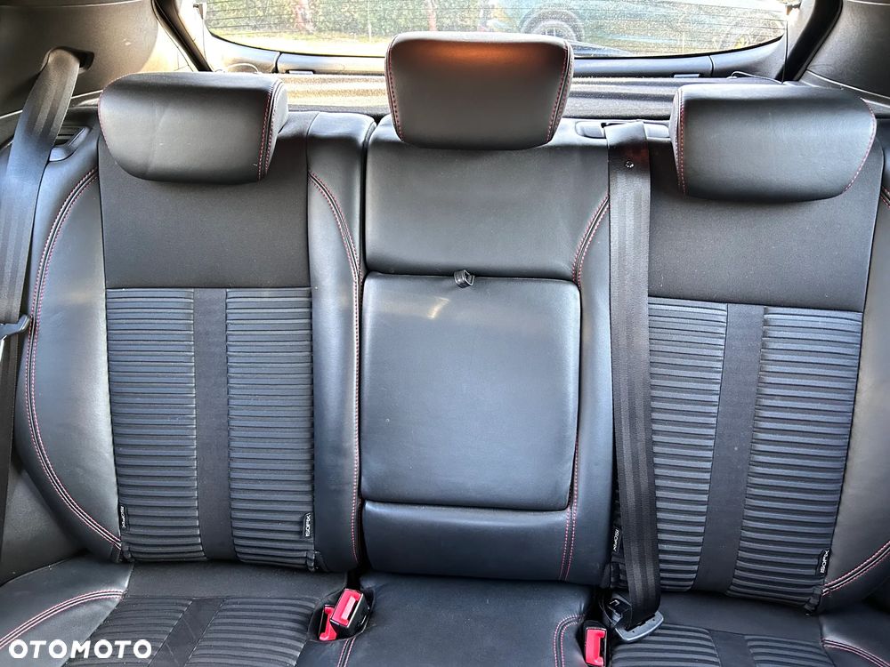 Alfa Romeo Giulietta 2.0 JTDM Distinctive - 10