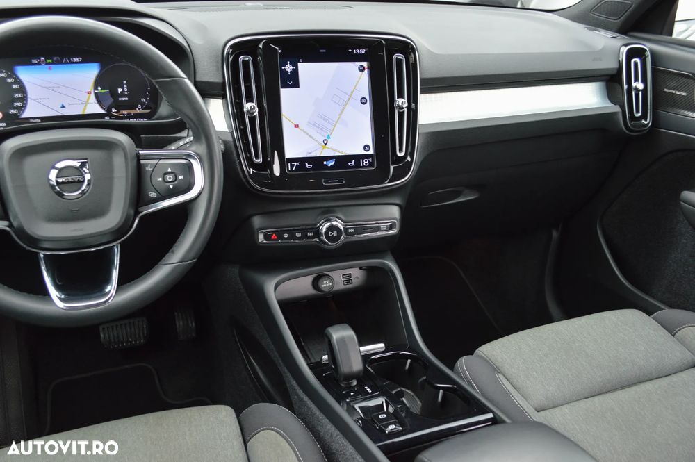 Volvo XC 40 T4 Recharge DKG Inscription - 38