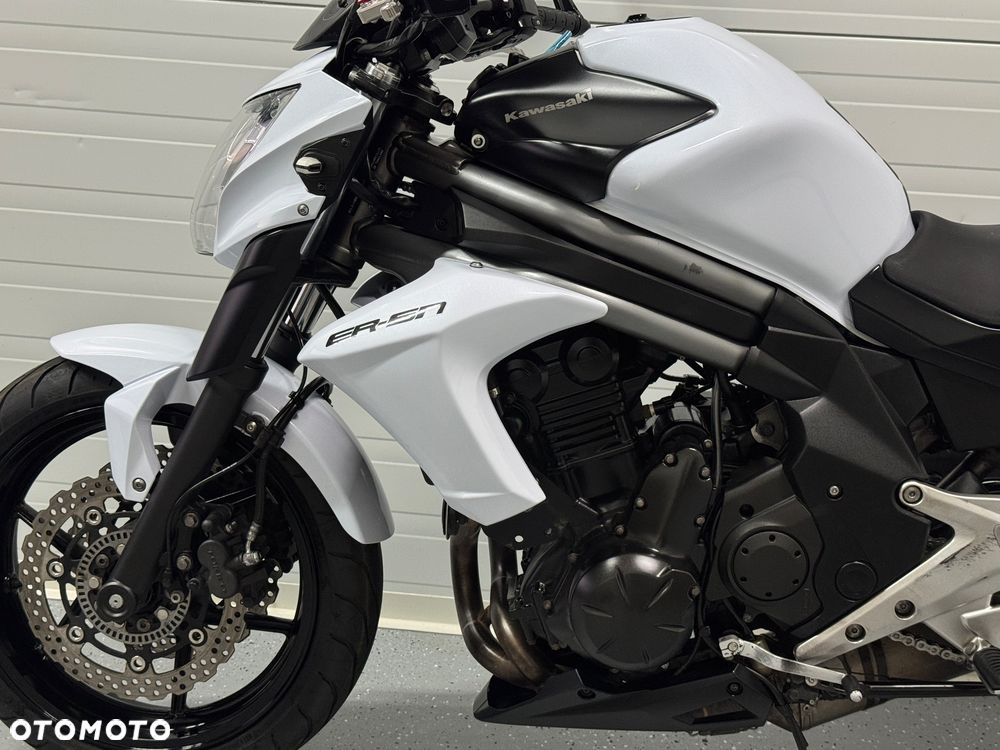 Kawasaki ER - 20
