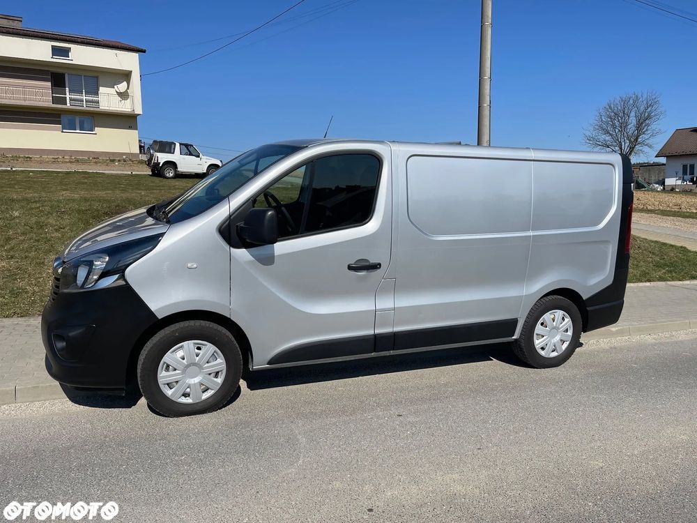 Opel Vivaro - 13