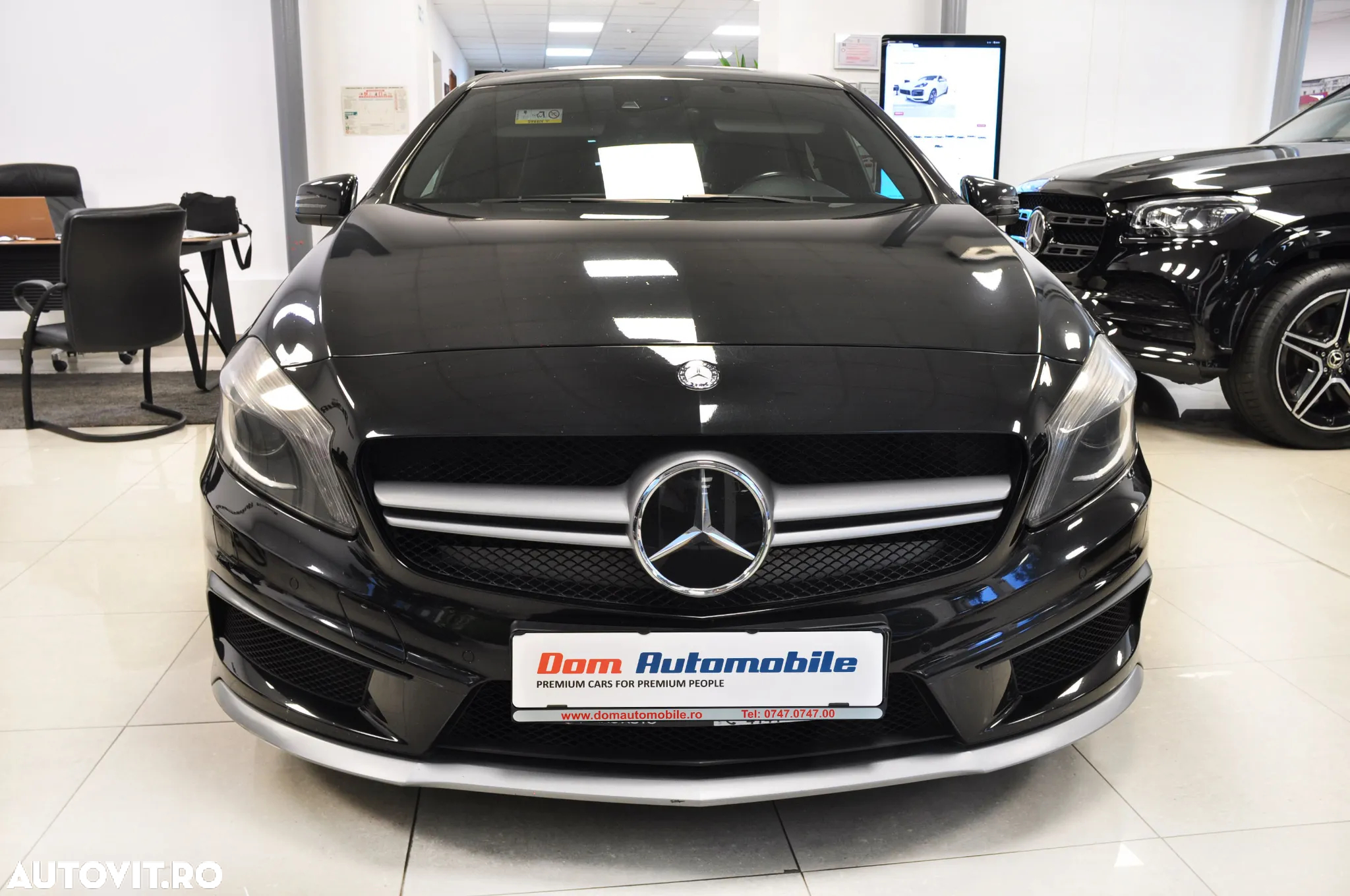 Mercedes-Benz A 45 AMG 4MATIC Aut. - 2