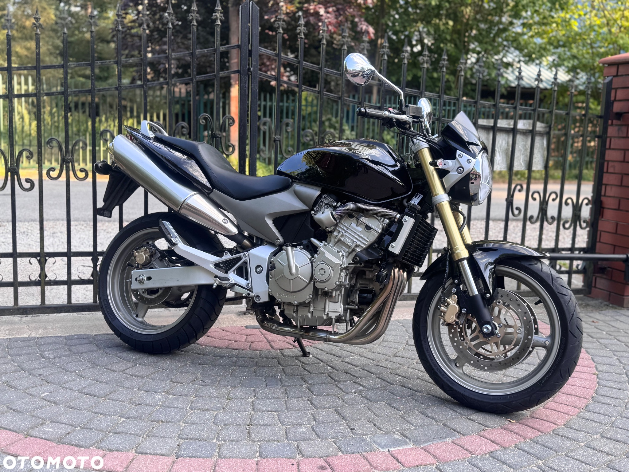 Honda CB - 2