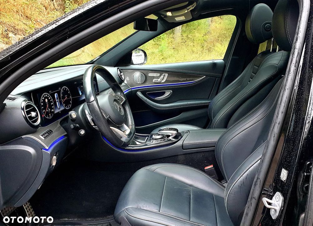 Mercedes-Benz Klasa E 200 9G-TRONIC AMG Line - 30