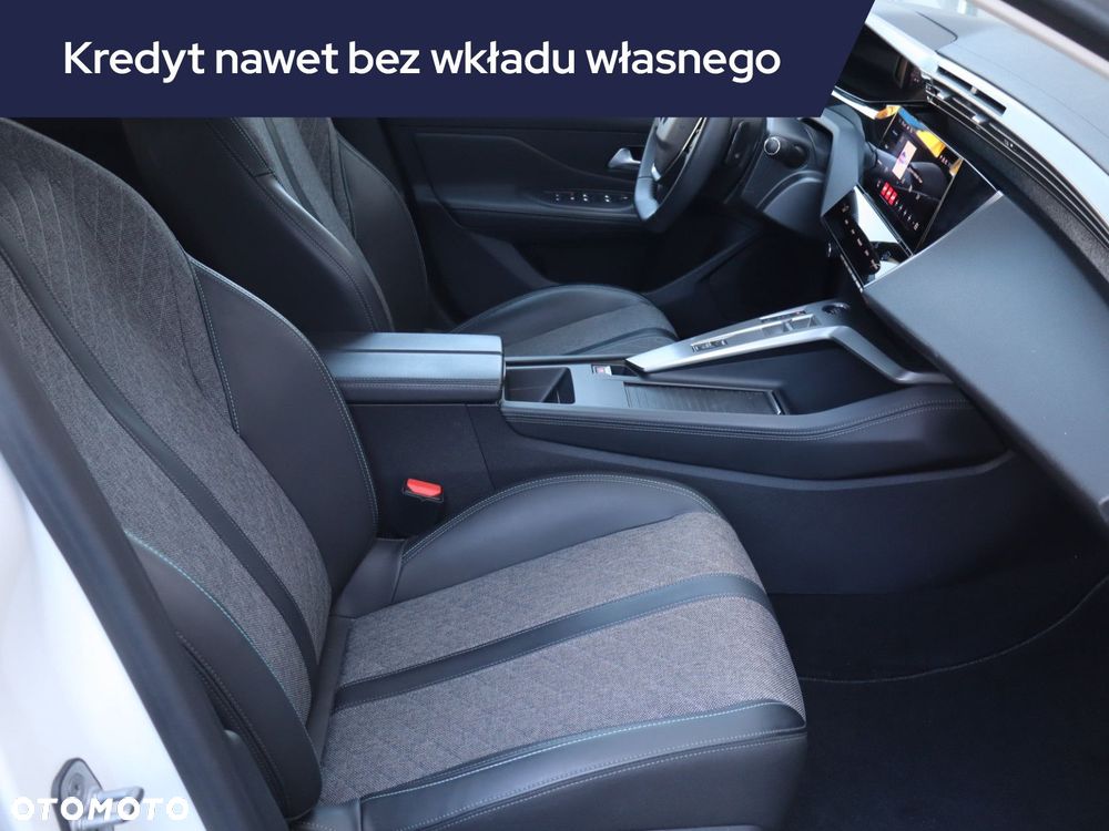 Peugeot 408 - 11