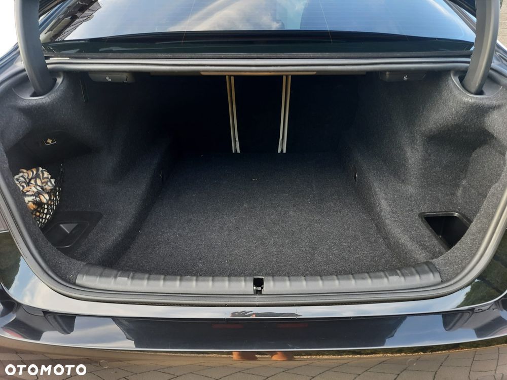 BMW Seria 5 520d Luxury Line - 13