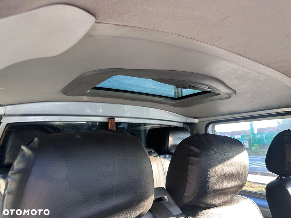 Volkswagen Transporter - 11