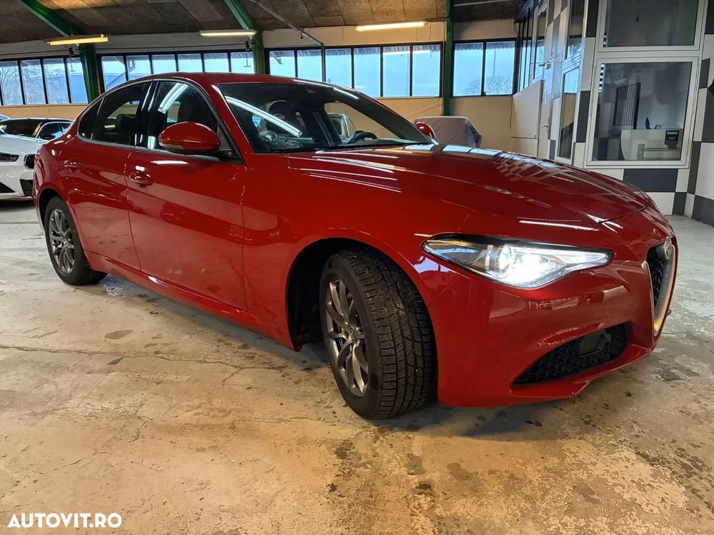 Alfa Romeo Giulia 2.0 Turbo RWD AT8 - 4