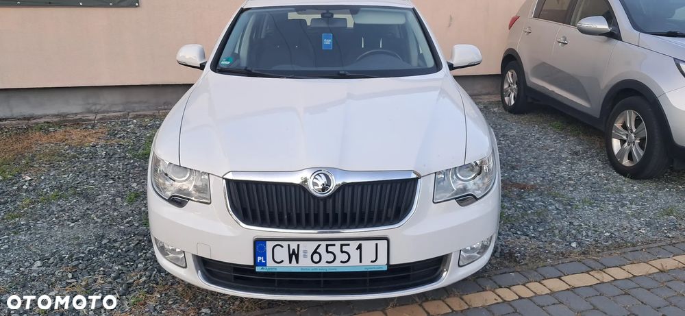 Skoda Superb 2.0 TDI Comfort - 2