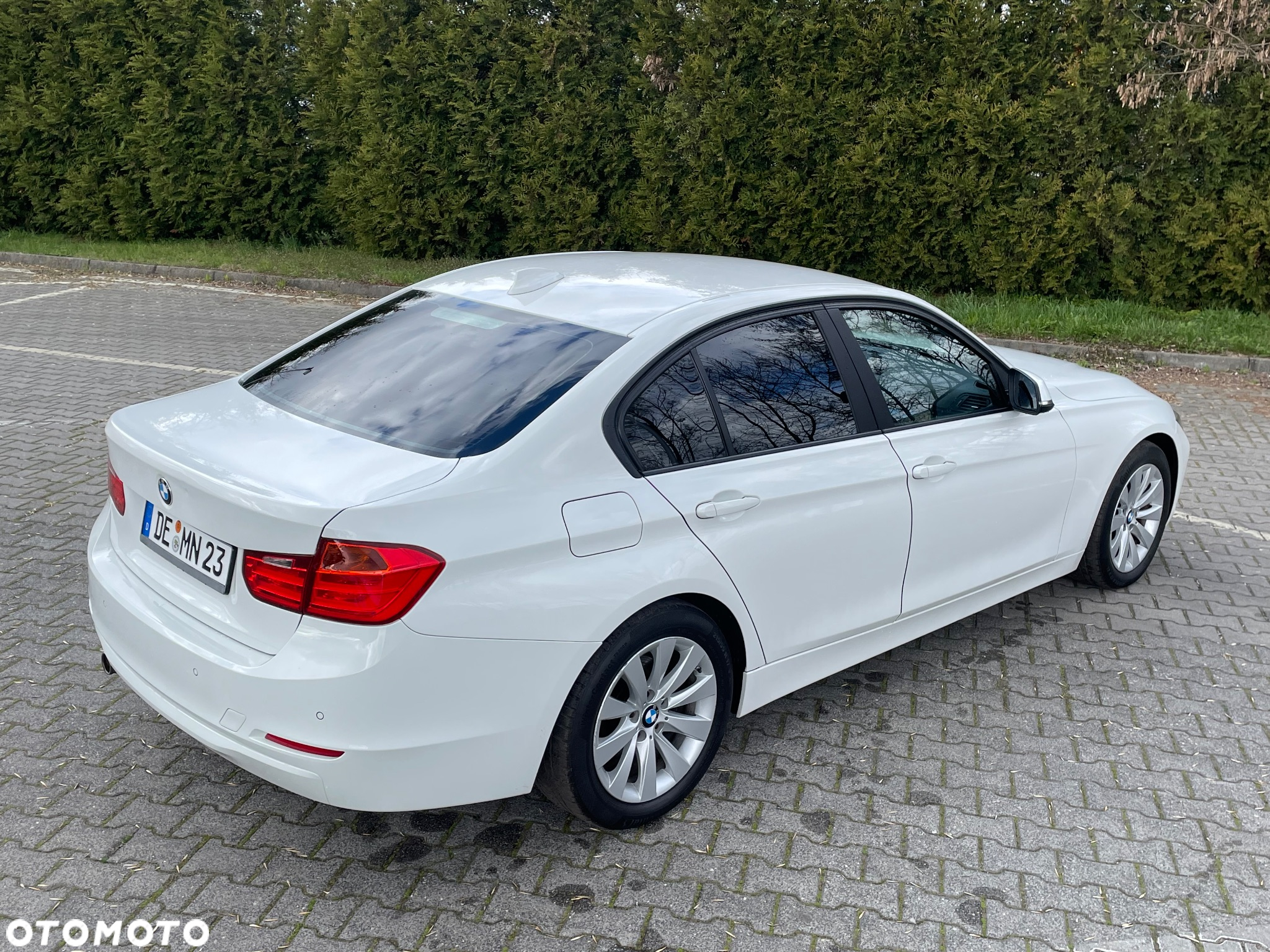 BMW Seria 3 - 17