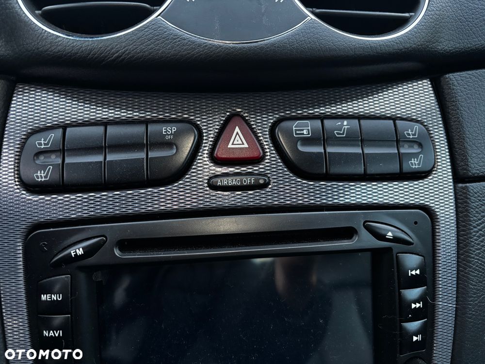 Mercedes-Benz CLK - 14