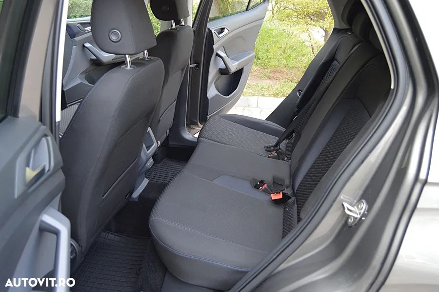 Volkswagen T-Cross 1.6 TDI DSG Life - 22