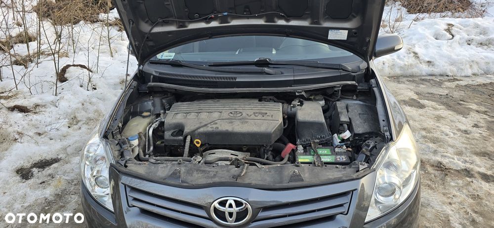 Toyota Auris - 8