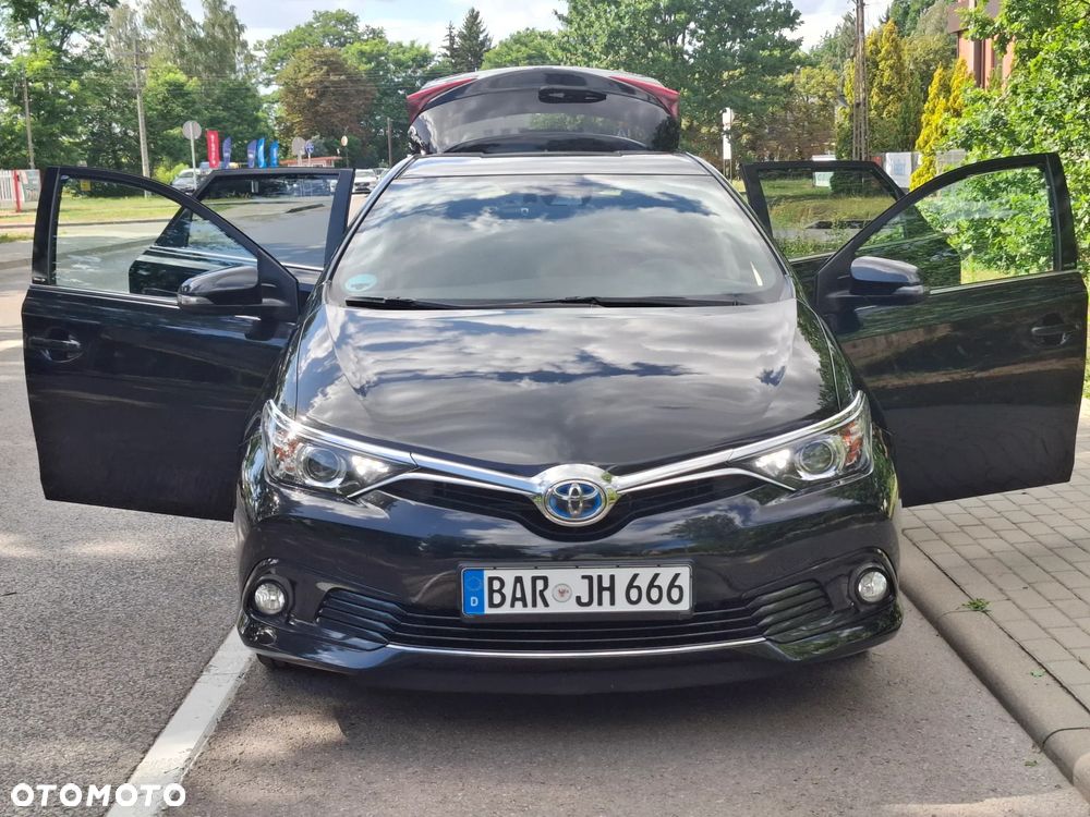 Toyota Auris - 32